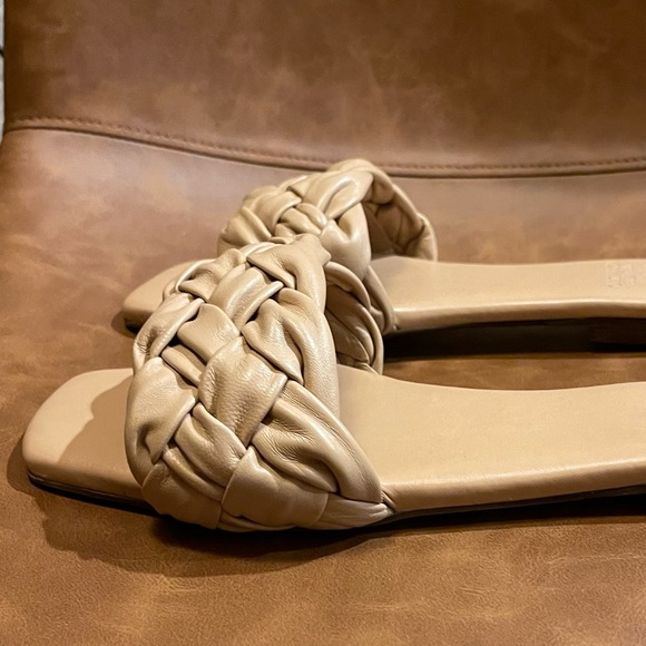 Vince Camuto Antonni Braided Slide Sandals - Picture 6 of 6